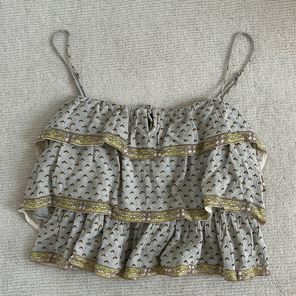 FUN TOP FROM SISSTREVOLUTION 🐚